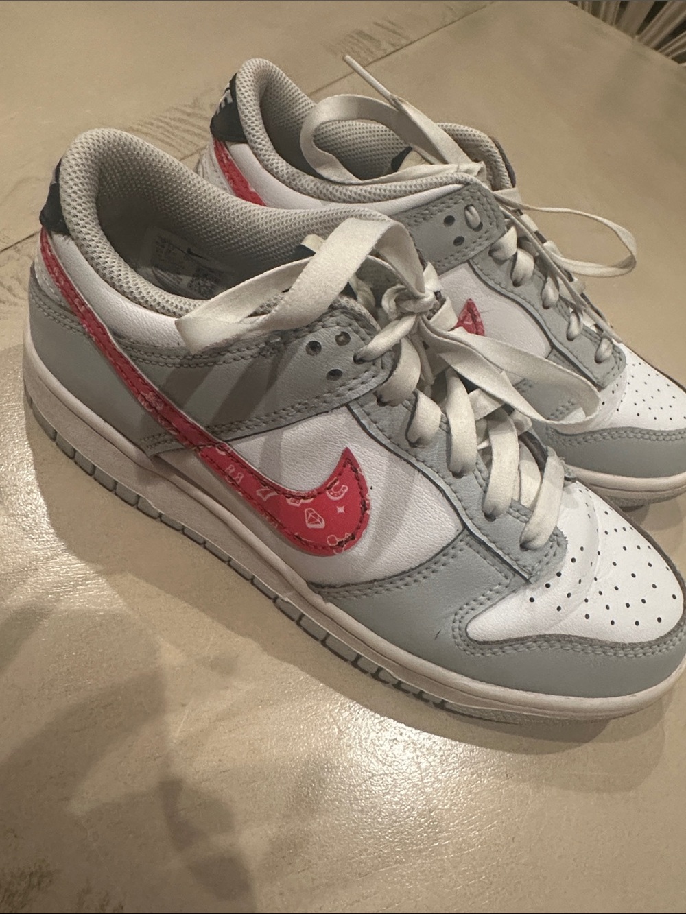 Nike Dunks Lottery - Picture 2 of 5